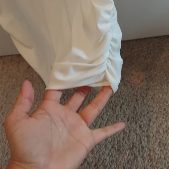 Top - Picture 4 of 4